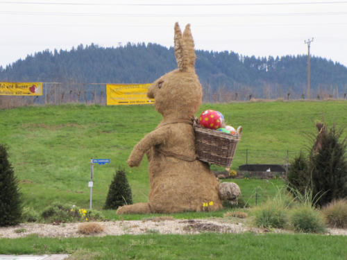 01 auch hier sieht man, dass es Ostern wird